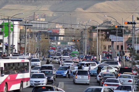 Улсын хэмжээнд 350 гаруй мянган тээврийн хэрэгсэл техникийн хяналтын үзлэгт хамрагдлаа