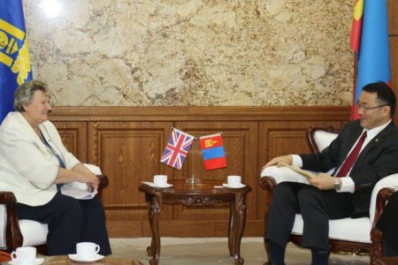 Сайд Д.Сумъяабазар Их Британийн Төрийн Сайд Хедер Уилерттэй уулзлаа