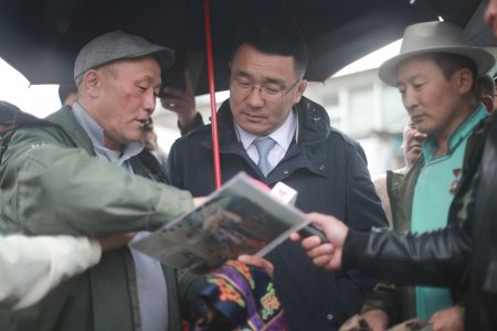 Д.Сумъяабазар: 136 иргэний ажлын байрыг хадгалах нь нэгдүгээр асуудал