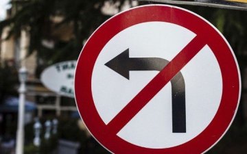 Улаанбаатар хотын авто замын 9 байршилд зүүн гар тийш эргэхийг хориглоод байна