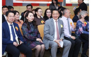 БАЯНЗҮРХ ДҮҮРГИЙН ЕБС-ИУДЫН ӨМНӨ ТУЛГАМДАЖ БАЙГАА АСУУДЛЫГ СОНСЛОО