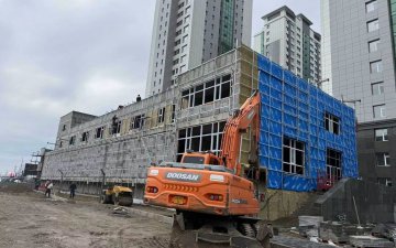 ЕРӨНХИЙ БОЛОВСРОЛЫН СУРГУУЛИЙН АЧААЛЛЫГ БУУРУУЛАХ АЖЛЫН ХҮРЭЭНД НИЙСЛЭЛИЙН БАЯНЗҮРХ, ХАН-УУЛ ДҮҮРГҮҮДЭД АЖЛЫН ХЭСЭГ АЖИЛЛАЛАА