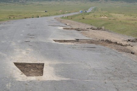 Улаанбаатар-Дарханы замыг 11 дүгээр сар хүртэл хаалаа