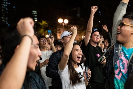 ​Хонконгт ардчилал ялалт байгууллаа