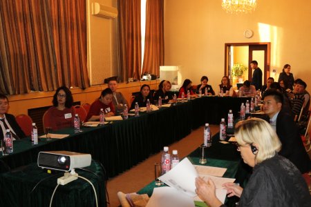 АГААРЫН ЧАНАРЫН ХЯНАЛТ ШИНЖИЛГЭЭ, МЕНЕЖМЕНТИЙН АСУУДЛААР ХЭВЛЭЛ МЭДЭЭЛЛИЙН АЖИЛТНУУДЫН ЧАДАВХИЙГ БЭХЖҮҮЛЭХ СУРГАЛТ БОЛЖ БАЙНА