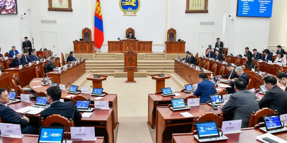 “МОНГОЛ УЛСЫН ХӨГЖЛИЙН 2027 ОНЫ  ТӨЛӨВЛӨГӨӨ БАТЛАХ ТУХАЙ