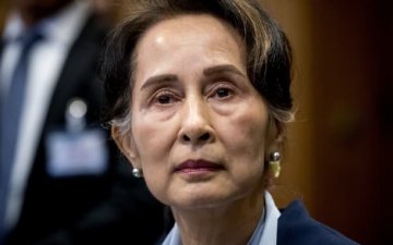 Мьянмарын зэвсэгт хүчин Аун Сан Су Чи-г авлигын хэрэгт холбогдуулан шалгаж эхэлжээ