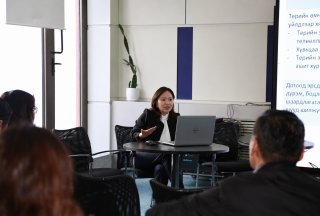 ТӨК-ийн удирдах албан тушаалтны томилгоонд хийсэн хуулийн шинжилгээг танилцуулж, хэлэлцүүллээ 