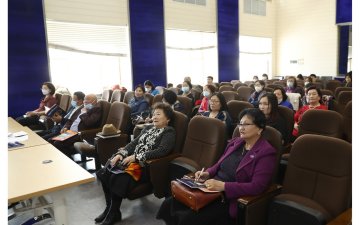 АХМАД БАГШ НАРЫН СУРГАЛТ БОЛЛОО