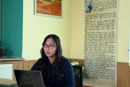 Оюутан судлаач Ц. Мөнхзаяагийн бичсэн “Монголын малчдын махны худалдаан дахь ёс суртахууны эдийн засгийн ойлголт” өгүүлэлд бичсэн Б. Мөнхжиний шүүмж (2)