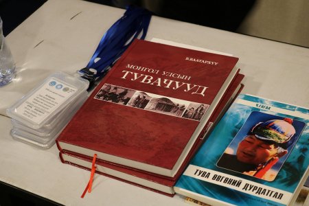 2023 оноос Тува хэлийг хос хөтөлбөрт шилжүүлэхээр төлөвлөжээ