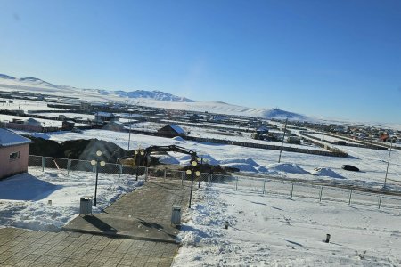 Мандал сумын Хэрх тосгоны ЭМТ-д Нэгдсэн үндэсний байгууллагын хүүхдийн сангийн дэмжлэгтэй цэвэрлэх байгууламж суурилуулах ажил хийгдэж байна.