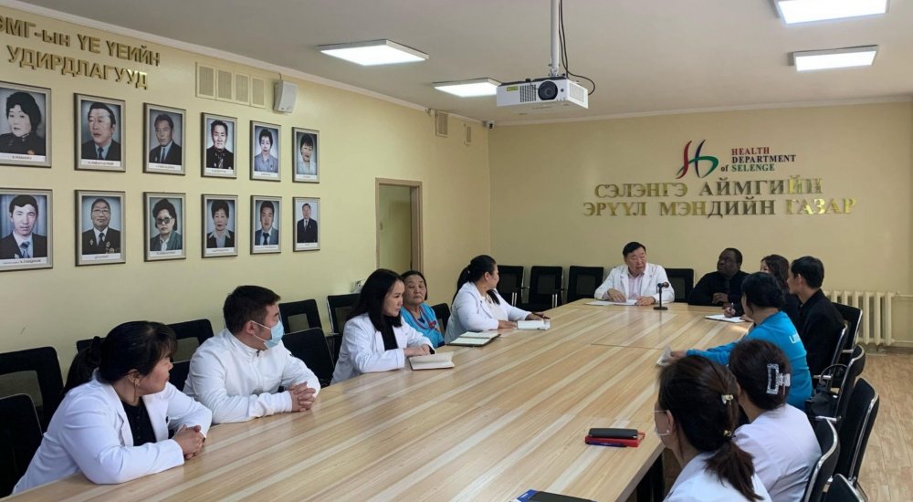 НҮБ-ын Хүүхдийн сангийн Монгол дахь суурин төлөөлөгч Эваристе Коуасси-Комлан Сэлэнгэ аймагт ажиллалаа