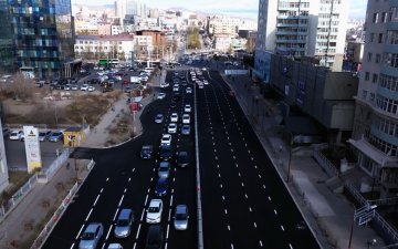 Өнөөдрийн байдлаар нийслэлийн 50 гаруй байршилд авто зам шинэчлэгджээ