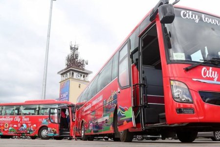 Хот доторх автобустай аялалд гадаад, дотоодын 450 оюутанг хамруулна