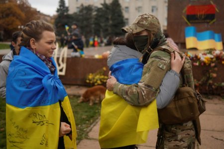 Улаан өндөгний баярыг тохиолдуулан Украин, ОХУ тус бүр 175 олзны цэргийг солилцжээ