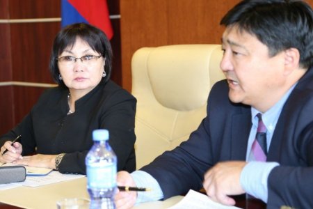 Өвөлжилтийн бэлтгэл хангах ажлын хэсэгт үүрэг чиглэл өгөв