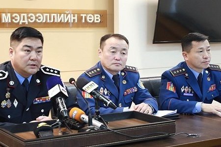 Пиротехникийн хэрэгсэлтэй харьцахдаа болгоомжтой байхыг анхаарууллаа