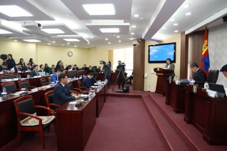 Нийслэлийн ИТХ-ын ээлжит XXIX хуралдаан эхэллээ