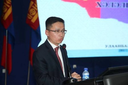 Улсын бүртгэлийн ерөнхий газрын даргыг томилов
