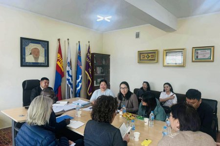 Монгол Улсад хэрэгжиж буй ДОХ болон Сүрьеэгийн үндэсний хөтөлбөрийн олон улсын үнэлгээний баг Сэлэнгэ аймагт ажиллаж байна.