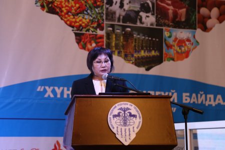 “Хүнсний аюулгүй байдал, хангамж” сэдэвт Хүнсчдийн онц чуулган болов