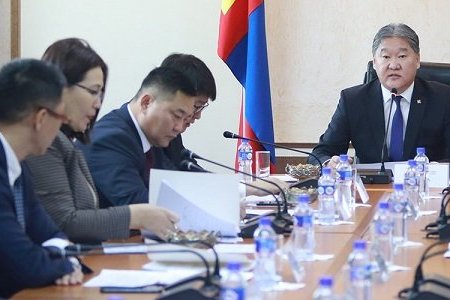 “Ханбогд амралт-Төв номын сан” чиглэлд том оврын автобус үйлчилнэ