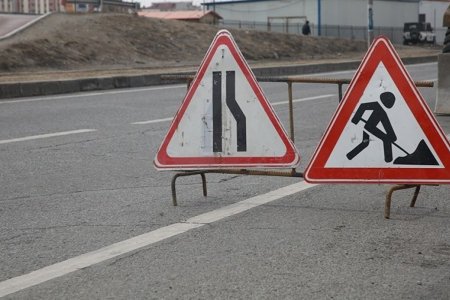 Маргаашаас Хүннү моллын урд талын авто замыг хаана