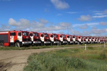 Беларусь улсаас гал түймэр унтраах тусгай зориулалтын 40 ширхэг машин тээвэрлэв. 