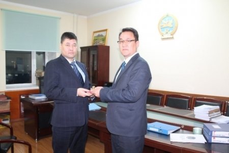 БЗД, СБД, ЧД-ийн Эрүүгийн хэргийн анхан шатны шүүхийн тамгын газрын даргаар Д.Одхүү томилогдлоо