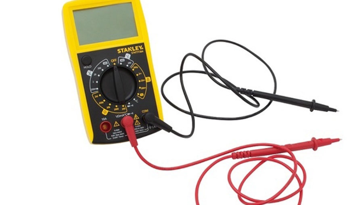 Stanley STHT0-77364 Digital Multimeter – Voltmeter 0-300V, Ammeter 200mA-10A, Large Display