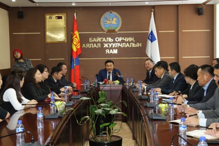  Н.Цэрэнбат: Байгаль орчны салбарын тухай хуулиуд иргэдэд ойлгомжтой болох нөхцөл бүрдлээ