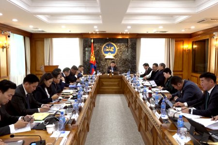 Азийн Дэд Бүтцийн Хөрөнгө оруулалтын банкнаас Монгол улс 100 сая америк доллар зээлнэ