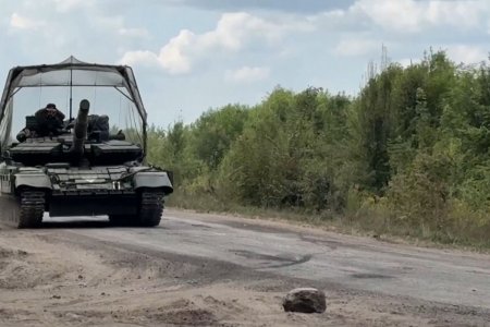 Ням гарагт Украины армийн тусгай хүчин ОХУ-ын Белгород хотыг онилон агаараас довтлох үеэр 5 оршин суугч амиа үрэгдэж, 13 хүн шархадсан гэж бүс нутгийн засаг захиргаанаас мэдэгдлээ