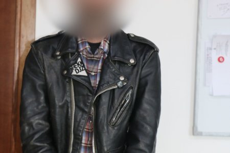 Монголд багшлахаар ирсэн гадаадын иргэн 6 кг хар тамхи биедээ хадгалж байжээ