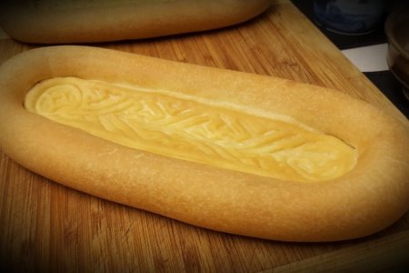 Гандангийн боов хэмээн иргэдийг хуурч байжээ