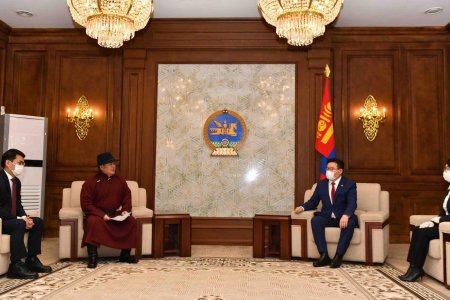 Ерөнхийлөгч Х.Баттулга оффшор бүсээс орж ирсэн хөрөнгөөр өрх бүрд нэг сая төгрөгийн дэмжлэг үзүүлэх УИХ-ын тогтоолын төсөл өргөн барилаа