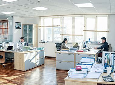 Бидний үнэт зүйл