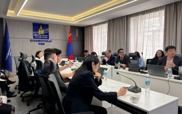 Монголын боловсрол, шинжлэх ухааны үйлдвэрчний эвлэлийн холбооны төлөөлөлтэй уулзлаа
