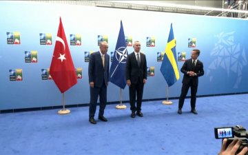 Туркийн ерөнхийлөгч Режеп Тайип Эрдоган сүүлийн нэг жилийн хугацаанд Швед улсын Умард Атлантын Гэрээний байгууллага буюу НАТО-д элсэх хүсэлтэд хориг тавиад байсан юм