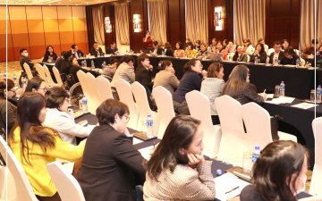 ХӨГЖЛИЙН БЭРХШЭЭЛТЭЙ ХҮҮХДҮҮДИЙН ААВ ЭЭЖ, АСРАН ХАМГААЛАГЧИДТАЙ САР БҮР УУЛЗАЛТ ХИЙНЭ