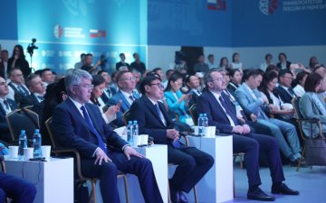 МОНГОЛ, ОРОСЫН ИХ СУРГУУЛИУДЫН РЕКТОРУУДЫН ЧУУЛГА УУЛЗАЛТ БОЛЖ БАЙНА 