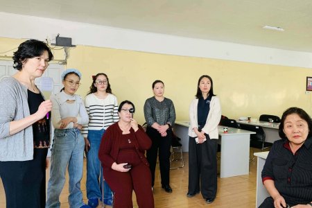 “Хүүхдийн нүдний эмгэгийн эрт илрүүлэг, нүдний угийн улаан рефлекс, хүүхдийн хараа шалгах аргачлал” сэдэвт сургалт боллоо.