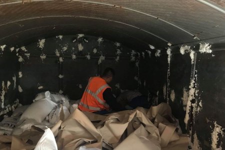 Дөрвөн вагон хөгцөрсөн цагаан будааг илрүүлэн, буцаалаа