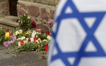 ГЕРМАН УЛСАД ЕВРЕЙН СҮМИЙН ОЙРОЛЦОО ЗЭВСЭГТ ХАЛДЛАГА ГАРЧЭЭ 