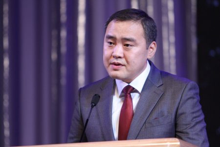 Л.Гантөмөр: Төр засгийн буруу бодлого Монгол Улсыг ядуурууллаа