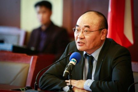 Д.Эрдэнэбат: МАНАН гэдгээ тодорхой болго. Хоосон зүйлийг дуулиан болгоод араар нь хулгай хийдгээ эрх баригчид зогсоо