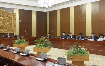 УИХ-ын Эдийн засгийн байнгын хороогоор гол нэр төрлийн бараа бүтээгдэхүүний үнийн өсөлт, хомсдолоос сэргийлэх хуулийн төслийг дэмжжээ
