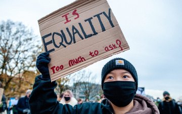 АНУ-д Ази хүмүүсийн эсрэг гэмт хэрэг ихэсжээ