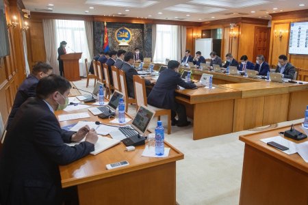 ЗГ: Ажлын байраа хадгалж байгаа ААН-ийн даатгуулагчид сар бүр 200.000 төгрөгийн дэмжлэг олгоно 